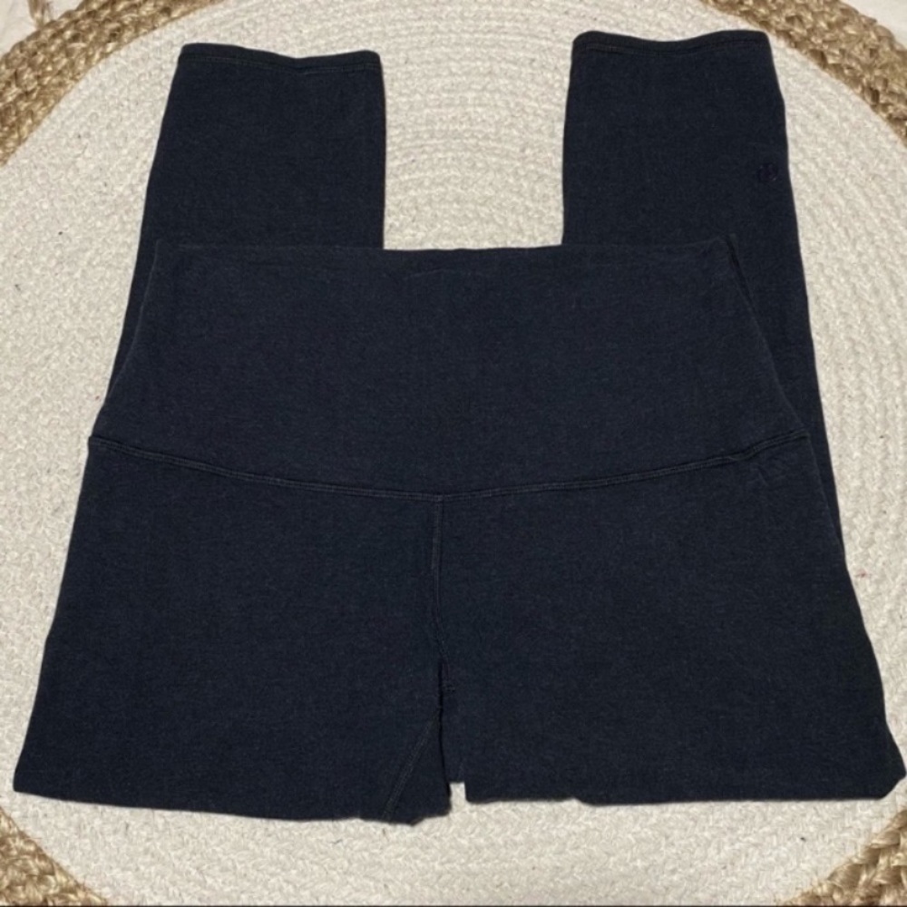 LULULEMON high rise crop legging Size 8
